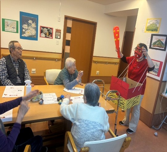 <br />
<b>Warning</b>:  Undefined variable $cate_name in <b>/usr/home/mw2phblz1u/www/htdocs/wordpress/wp-content/themes/mytheme/single-blog.php</b> on line <b>52</b><br />
